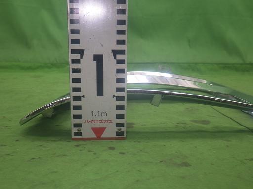 564082002　　クリックすると、もっと大きい画像を表示