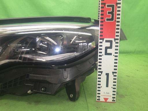 564462002　　クリックすると、もっと大きい画像を表示