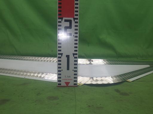 564505003　　クリックすると、もっと大きい画像を表示