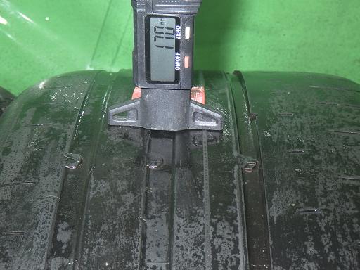 564722001　　クリックすると、もっと大きい画像を表示