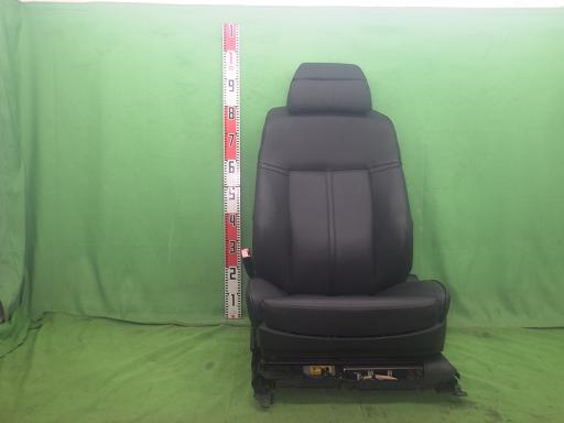 565243001　　クリックすると、もっと大きい画像を表示