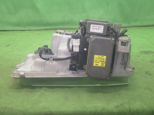 565308002　　クリックすると、もっと大きい画像を表示