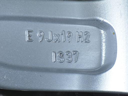 565487002　　クリックすると、もっと大きい画像を表示