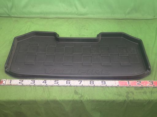 565519002　　クリックすると、もっと大きい画像を表示