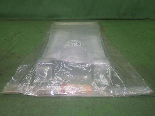 565541021　　クリックすると、もっと大きい画像を表示