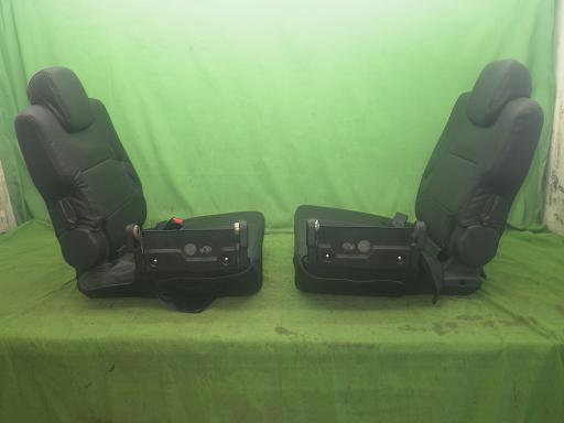 565707001　　クリックすると、もっと大きい画像を表示