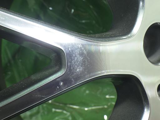 565713001　　クリックすると、もっと大きい画像を表示