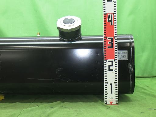 566128010　　クリックすると、もっと大きい画像を表示