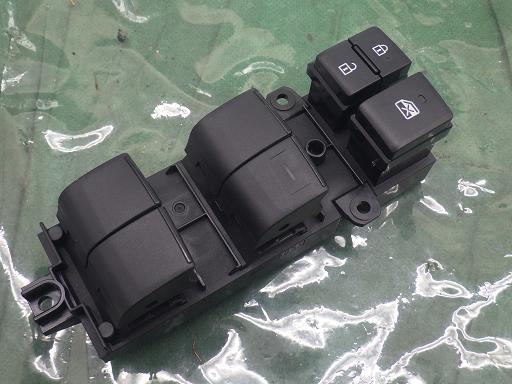 513722002　　クリックすると、もっと大きい画像を表示