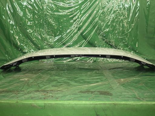 553364001　　クリックすると、もっと大きい画像を表示