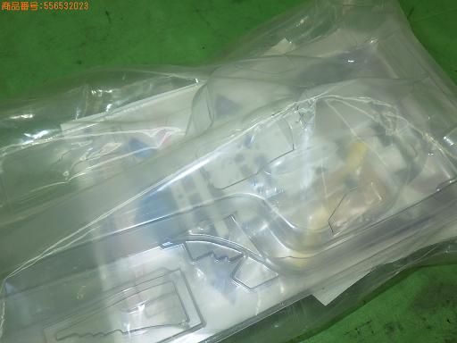 556532023　　クリックすると、もっと大きい画像を表示