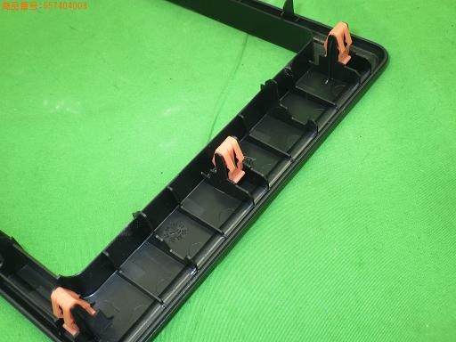 557404008　　クリックすると、もっと大きい画像を表示