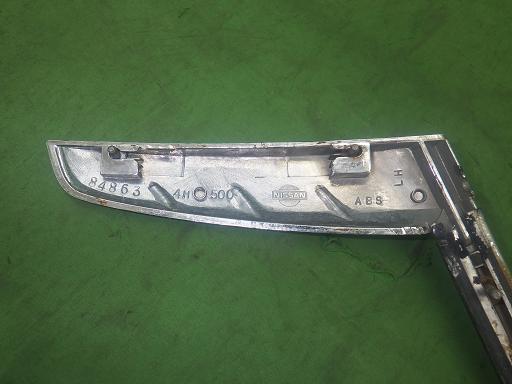 564801008　　クリックすると、もっと大きい画像を表示