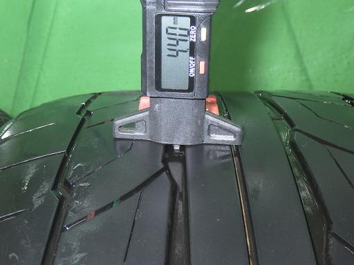 564875001　　クリックすると、もっと大きい画像を表示