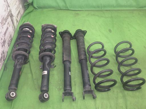 565104001　　クリックすると、もっと大きい画像を表示