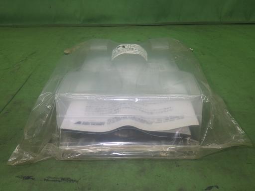 565541020　　クリックすると、もっと大きい画像を表示