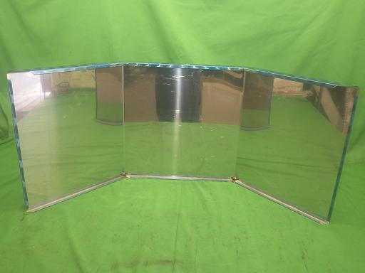 565556004　　クリックすると、もっと大きい画像を表示