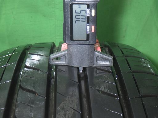 565604001　　クリックすると、もっと大きい画像を表示