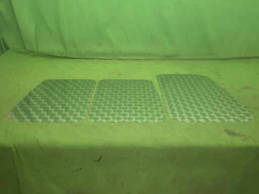 565748004　　クリックすると、もっと大きい画像を表示