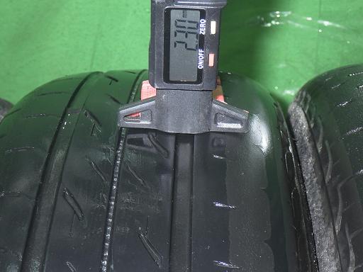 565749001　　クリックすると、もっと大きい画像を表示