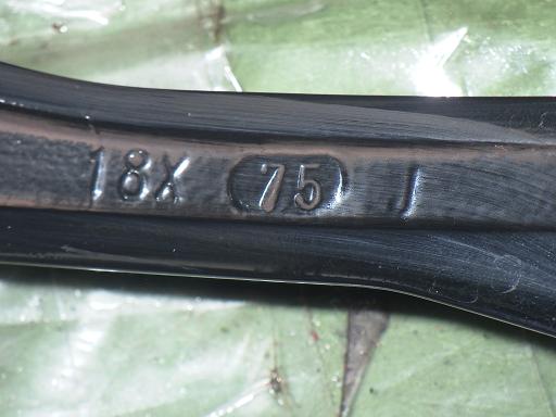 565791001　　クリックすると、もっと大きい画像を表示