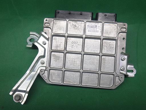 513680008　　クリックすると、もっと大きい画像を表示