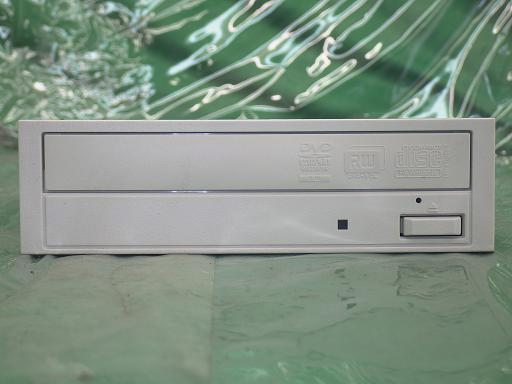 553422007　　クリックすると、もっと大きい画像を表示