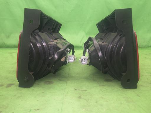 564217001　　クリックすると、もっと大きい画像を表示