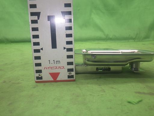 564294008　　クリックすると、もっと大きい画像を表示