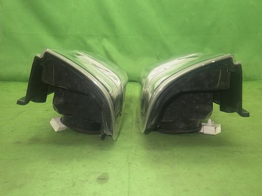 564703001　　クリックすると、もっと大きい画像を表示