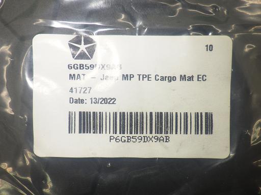 565258003　　クリックすると、もっと大きい画像を表示