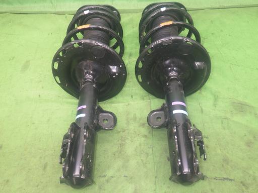 565711003　　クリックすると、もっと大きい画像を表示