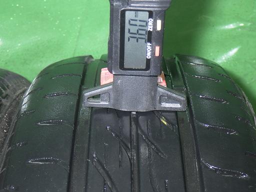 565775001　　クリックすると、もっと大きい画像を表示