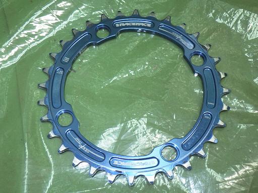 565782005　　クリックすると、もっと大きい画像を表示