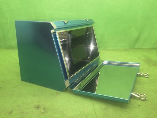 566128004　　クリックすると、もっと大きい画像を表示