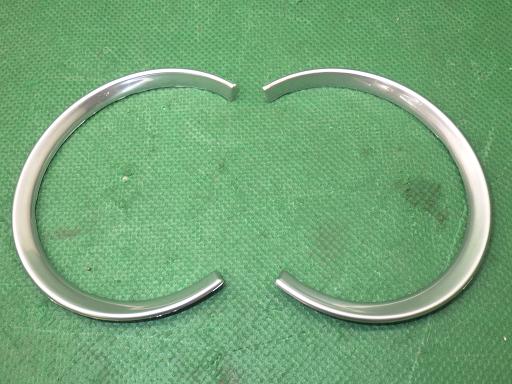 511822008　　クリックすると、もっと大きい画像を表示