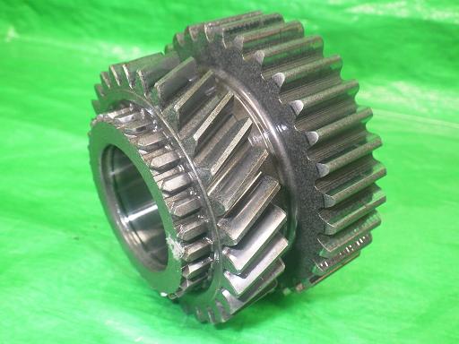 556622001　　クリックすると、もっと大きい画像を表示