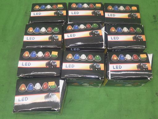 563529012　　クリックすると、もっと大きい画像を表示