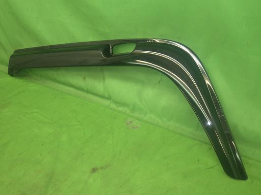 564458002　　クリックすると、もっと大きい画像を表示