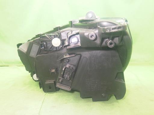 564945008　　クリックすると、もっと大きい画像を表示