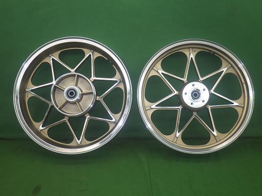 565036001　　クリックすると、もっと大きい画像を表示