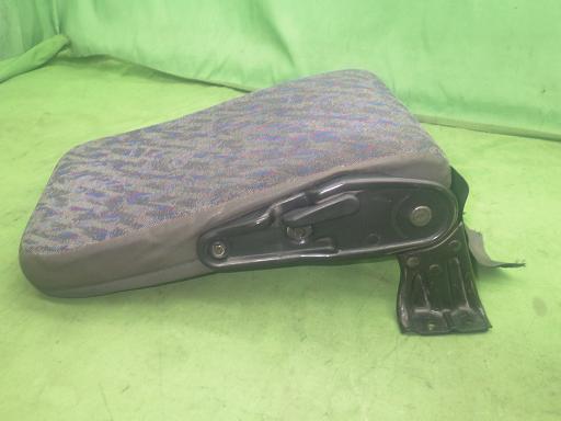 565151001　　クリックすると、もっと大きい画像を表示