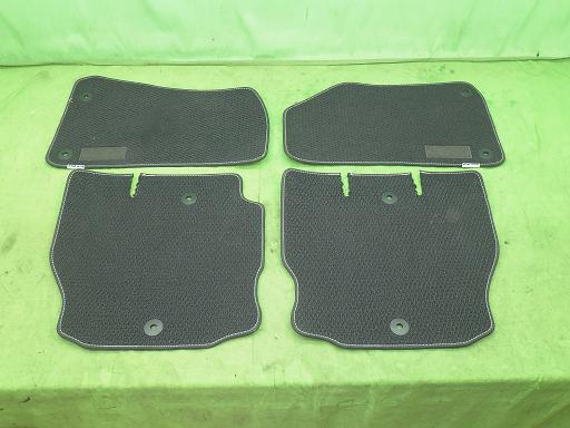 565252004　　クリックすると、もっと大きい画像を表示