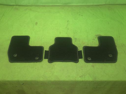 565284001　　クリックすると、もっと大きい画像を表示