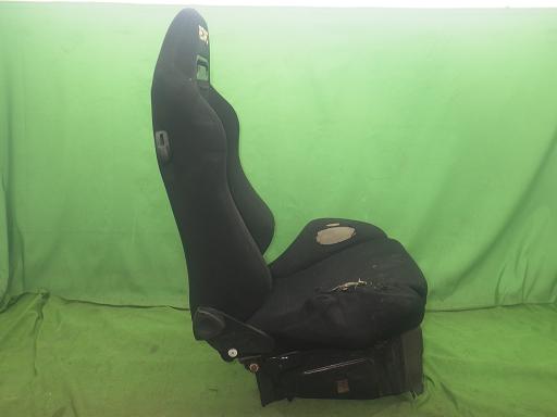 565375002　　クリックすると、もっと大きい画像を表示