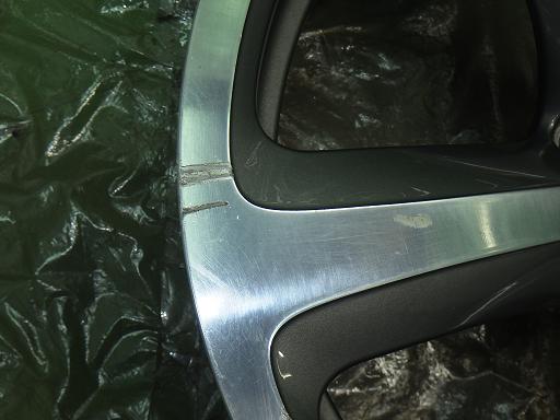 565481004　　クリックすると、もっと大きい画像を表示