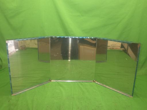 565556004　　クリックすると、もっと大きい画像を表示