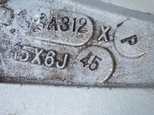 565718002　　クリックすると、もっと大きい画像を表示