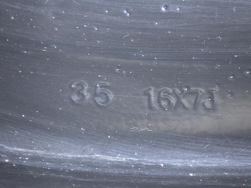 565742001　　クリックすると、もっと大きい画像を表示