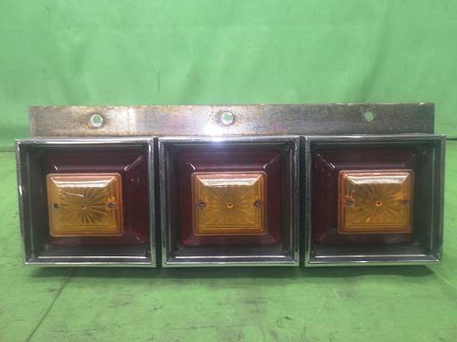 565798005　　クリックすると、もっと大きい画像を表示